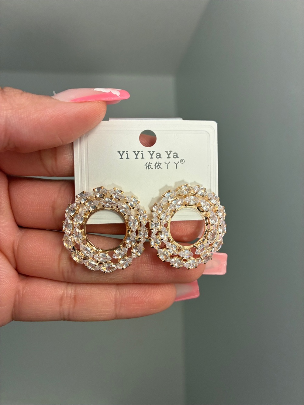 2/$25🎀 Gold Crystal Circle Stud Earrings - Sparkling Pink Accents